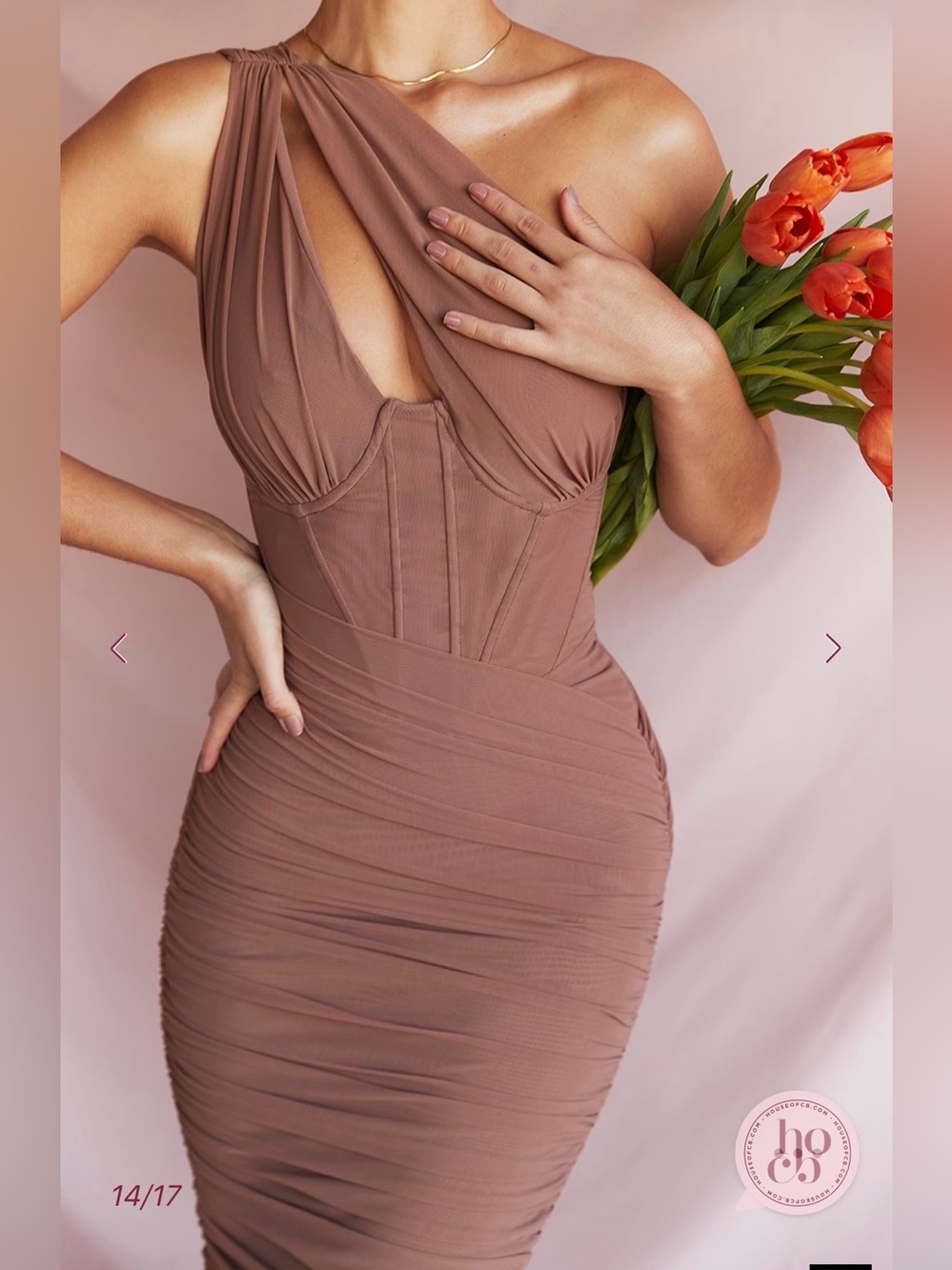 ❤️🔥Firm Price❤️🔥House of Cb VALENTINA
Ivory Asymmetric Cutout Midi Dress - Picture 7 of 16